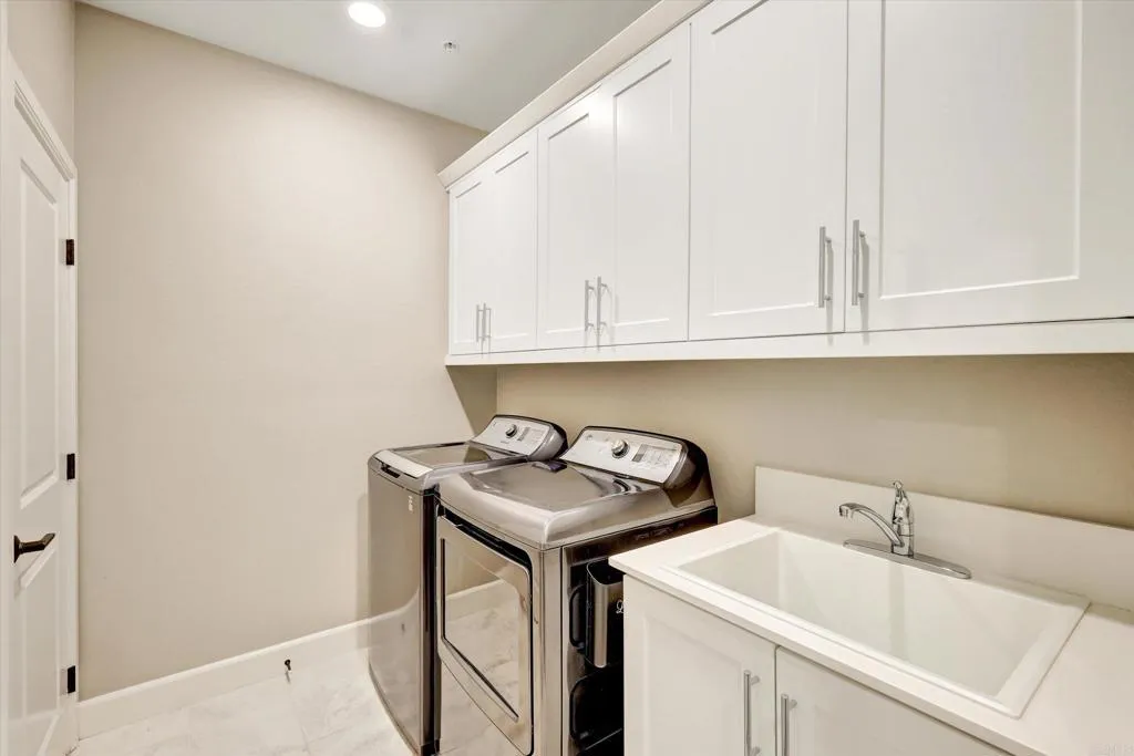 https://cdn.realtyfeed.com/cdn/127/306514276/8224f16be79f8d6bf2d3de2b3c07de23.webp
