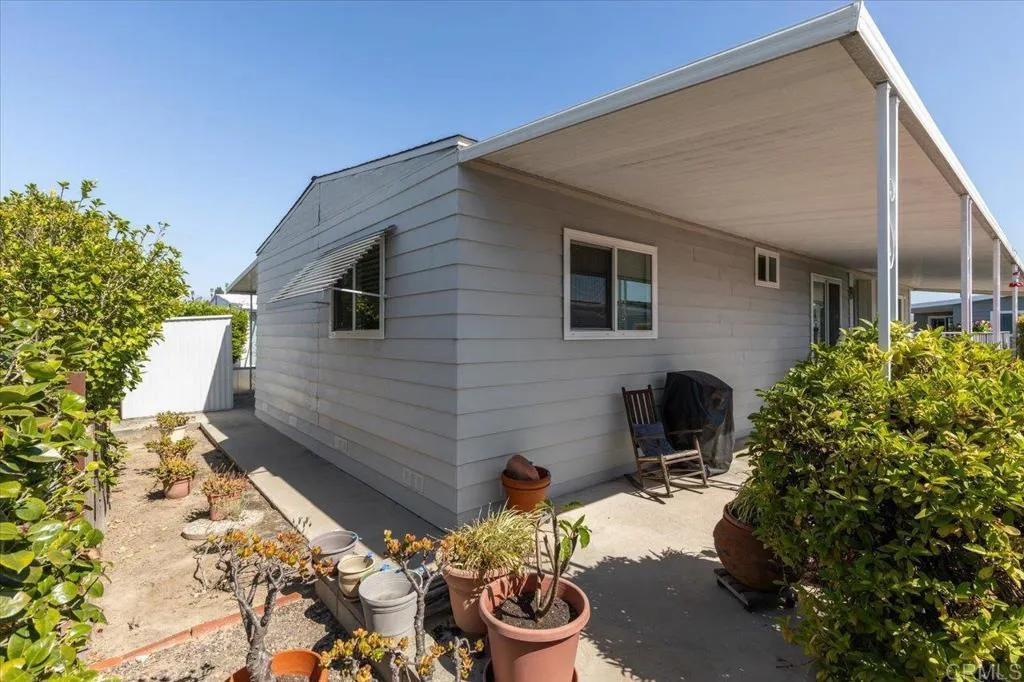 https://cdn.realtyfeed.com/cdn/127/306514323/98cace9faf9c00da74b1c56c2da60e15.webp