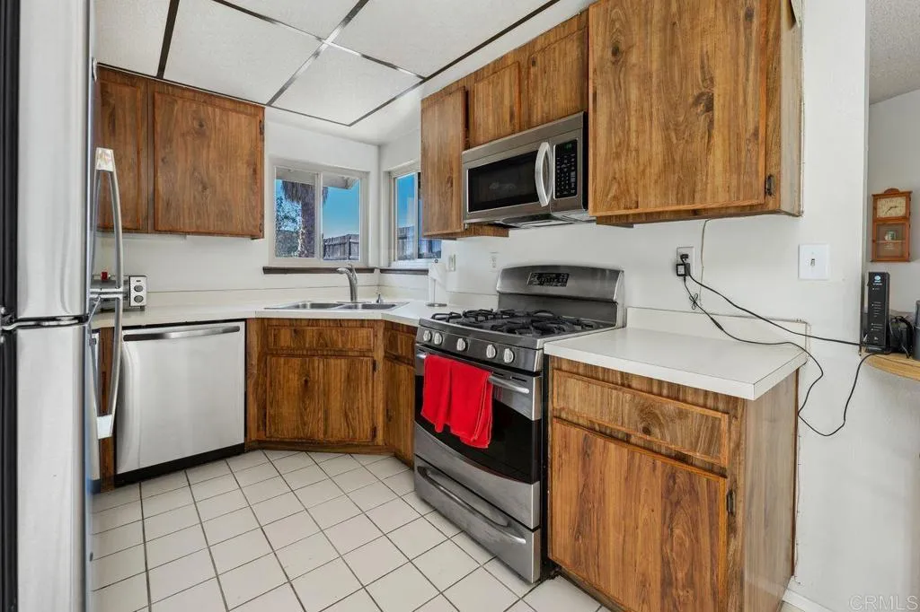 Photo #10: PTP2506037 Listing: Photo #10