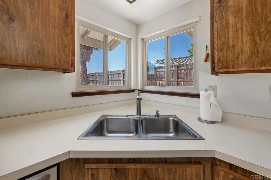 Photo #15: PTP2506037 Listing: Photo #15