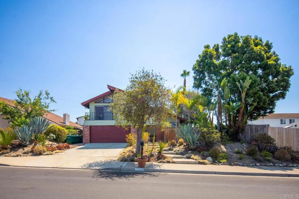 https://cdn.realtyfeed.com/cdn/127/306514427/392303aa1cb543af678dd568fe31f7ed.webp