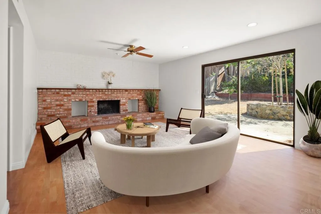 https://cdn.realtyfeed.com/cdn/127/306514427/5fa7999d06cd4bec5273d6b518af6b48.webp