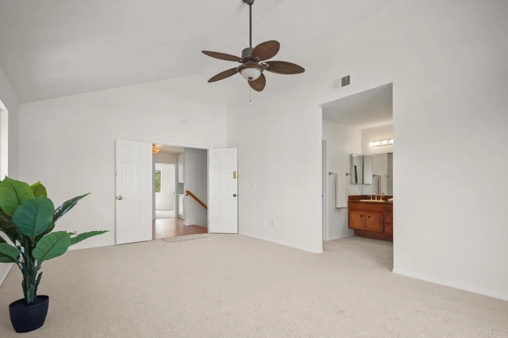 https://cdn.realtyfeed.com/cdn/127/306514427/7f30696fe75abe803d29d05c29d17810.webp