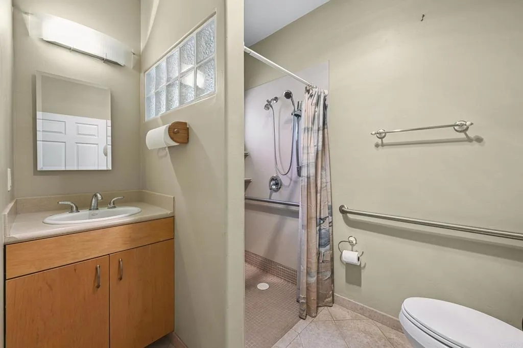 https://cdn.realtyfeed.com/cdn/127/306514433/24c7f775d6df145ed5a22eddd8c9fd38.webp