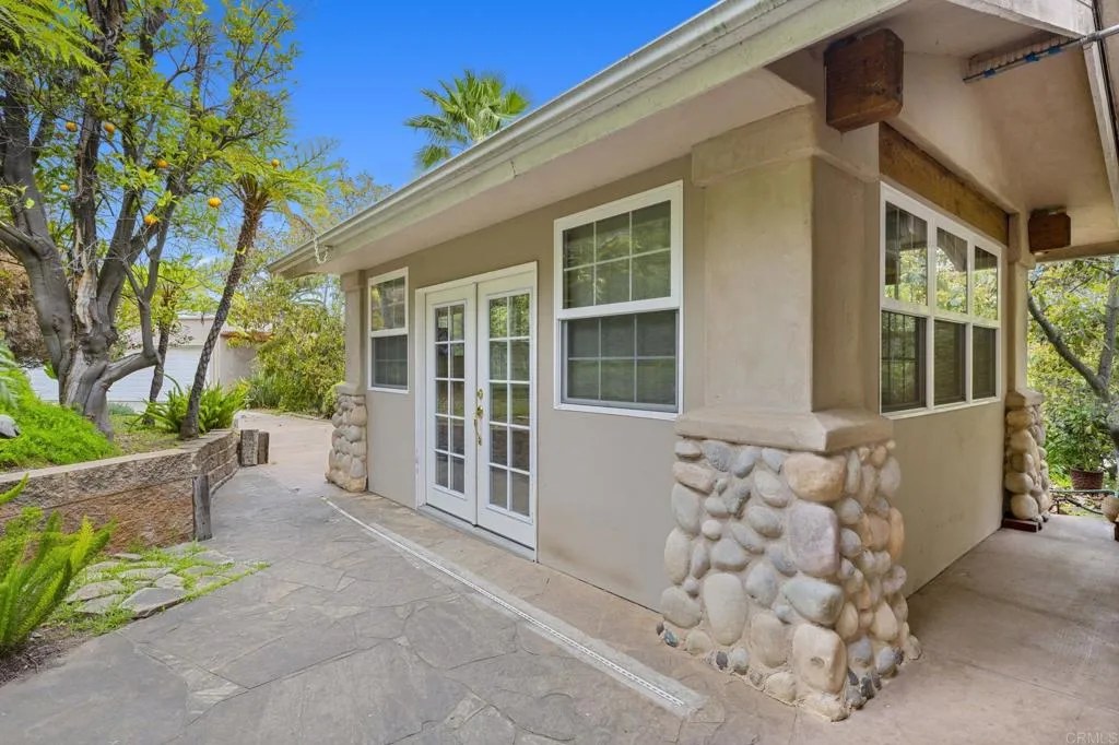 https://cdn.realtyfeed.com/cdn/127/306514433/660c67f29749489d724a9d66aab3c08d.webp