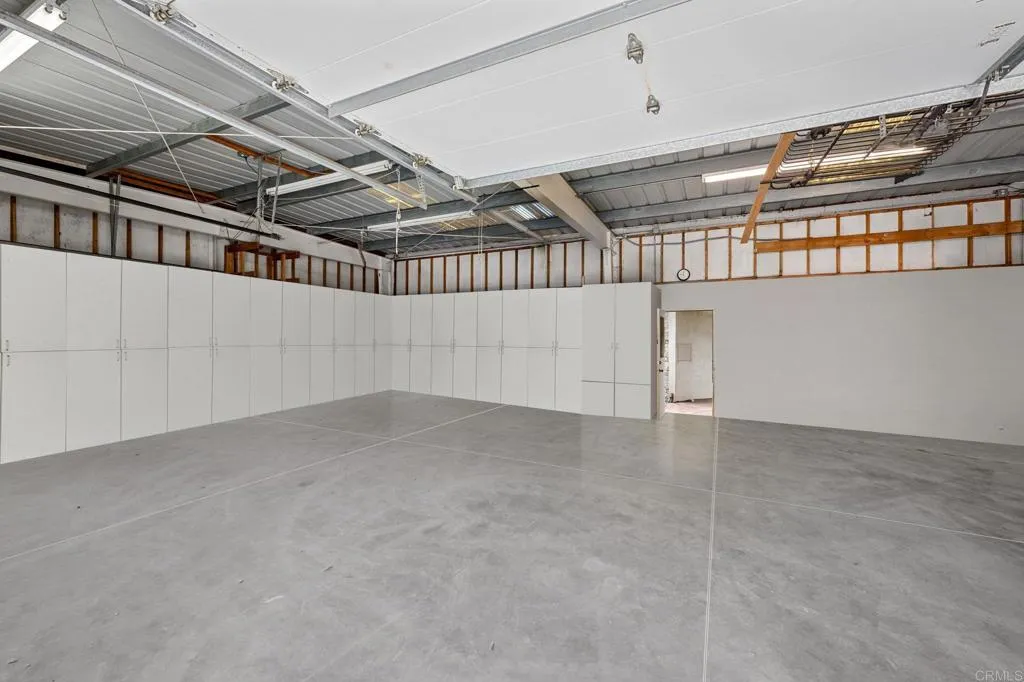 https://cdn.realtyfeed.com/cdn/127/306514433/8efdd1498445244c0dc659158f53ae38.webp