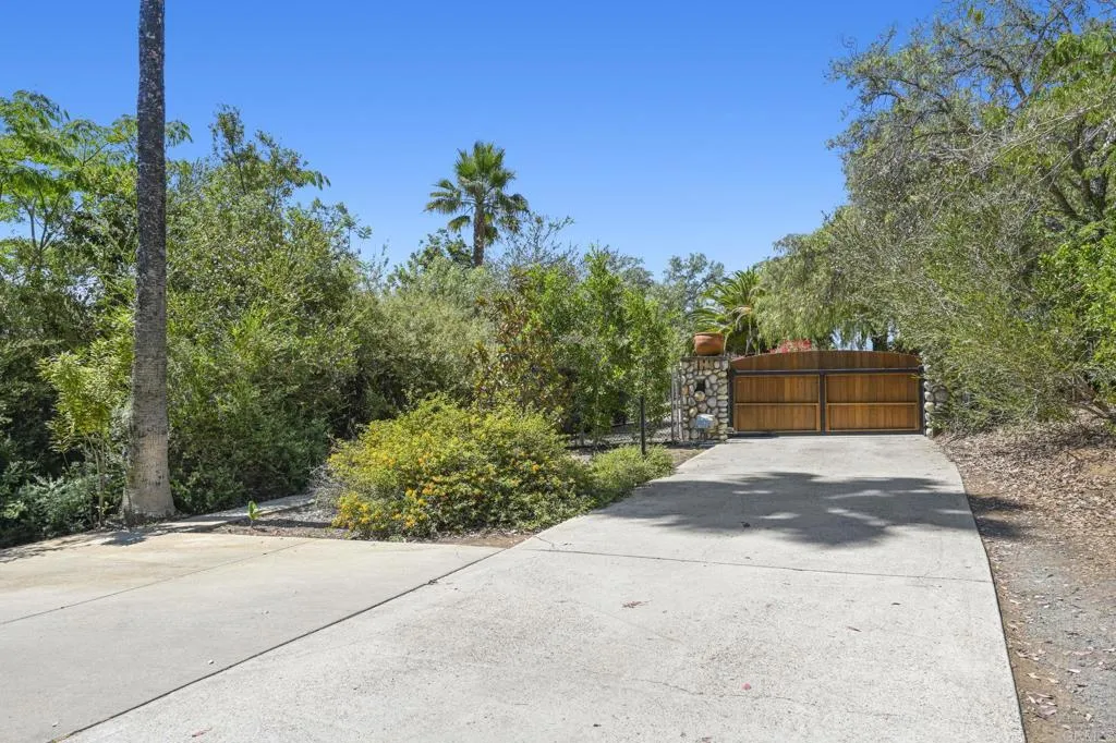 https://cdn.realtyfeed.com/cdn/127/306514433/ab95e817674653a7c302e241b4bd7519.webp
