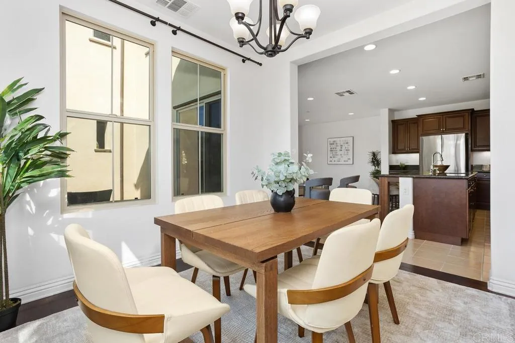 https://cdn.realtyfeed.com/cdn/127/306514472/25ac4c3e6a9d02a59b97ca536cdcbf2f.webp