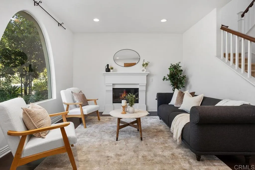 https://cdn.realtyfeed.com/cdn/127/306514472/b33ebd9344b4ecc7f08509eb04bbb821.webp