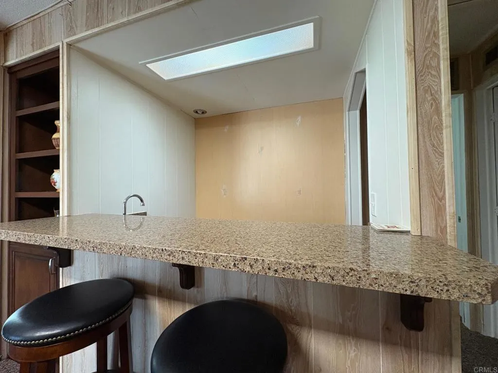 https://cdn.realtyfeed.com/cdn/127/306514535/04a65a4b7511f21a76e8a154a4041936.webp