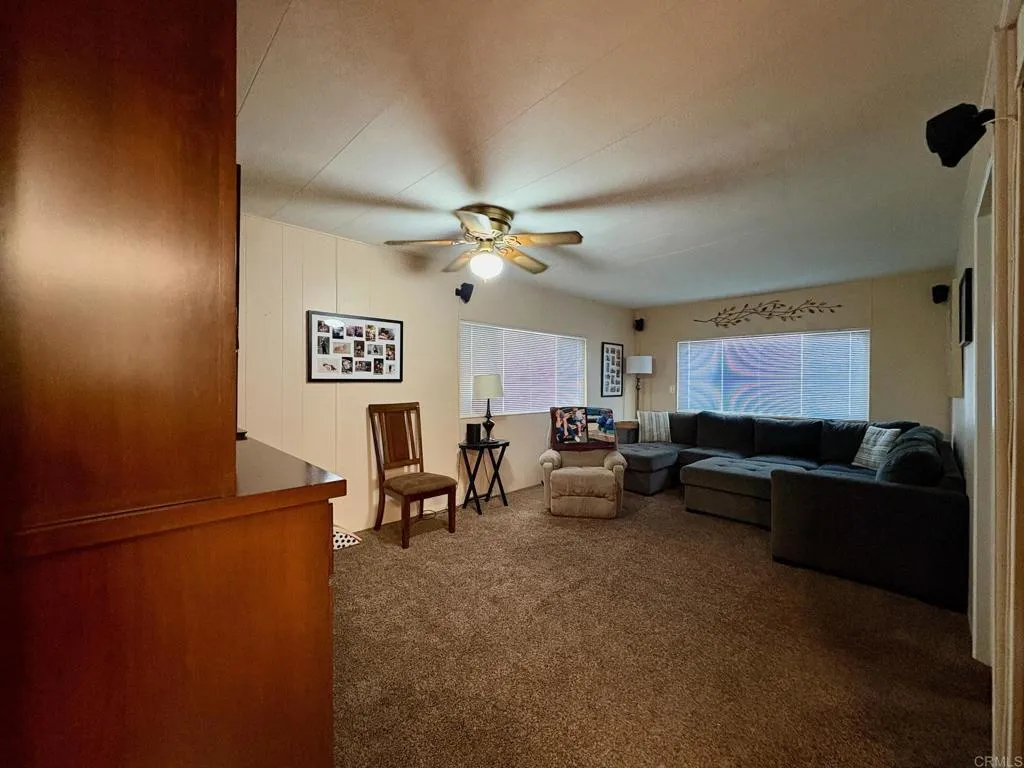 https://cdn.realtyfeed.com/cdn/127/306514535/549cecf243f5953afa8fbd4eee309ea4.webp
