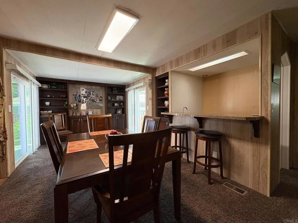 https://cdn.realtyfeed.com/cdn/127/306514535/6fbde64ef42084e9f5563f6c63007939.webp