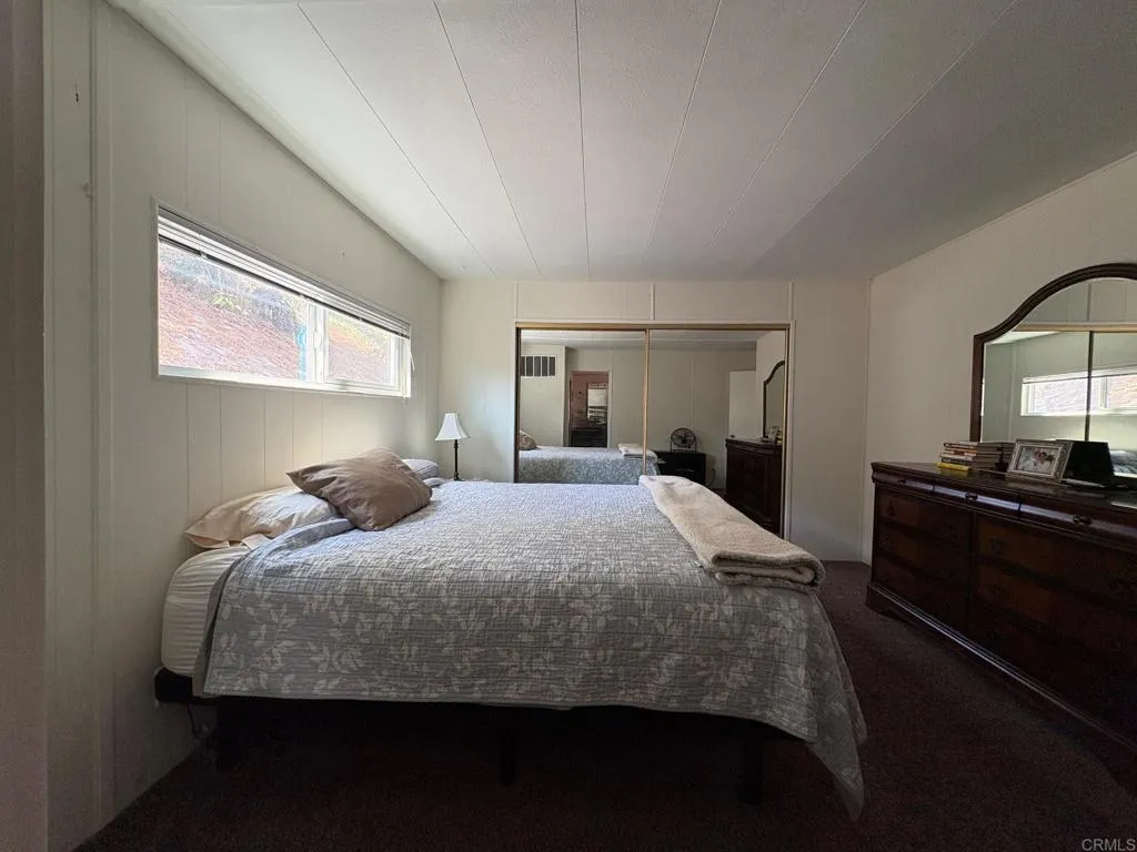 https://cdn.realtyfeed.com/cdn/127/306514535/b58e553232421c7615b492995cdb22dc.webp