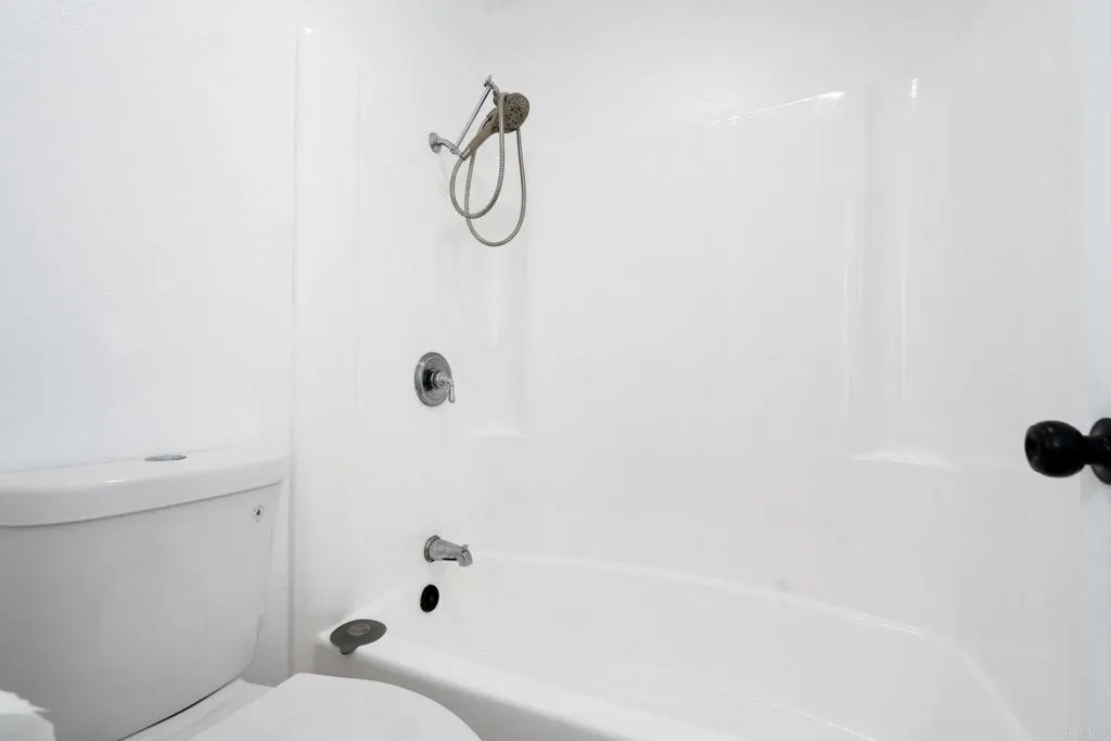 Photo #17: PTP2506046 Listing: Photo #17
