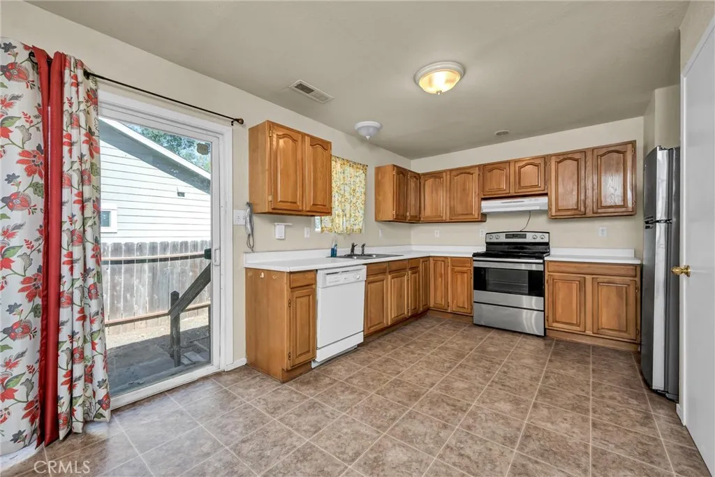 16182 27th Avenue, Clearlake, CA 95422 - Photo 4 of 23, Clearlake, CA