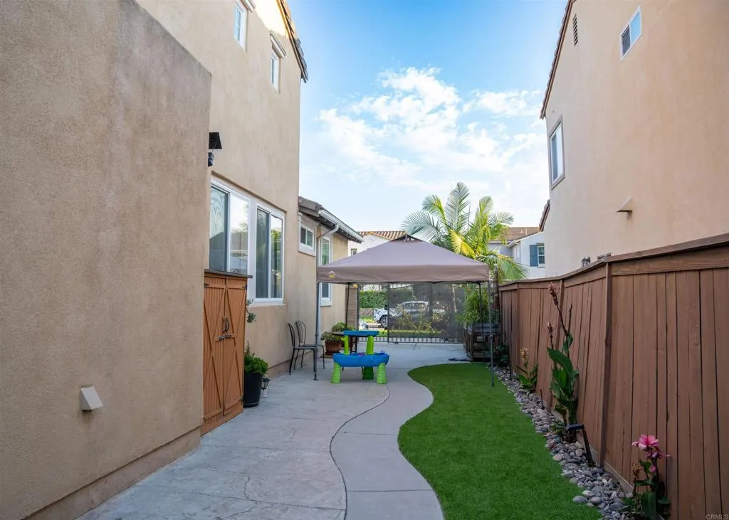 https://cdn.realtyfeed.com/cdn/127/306514642/2feda8617b099963ad2f85ed3d488a25.webp