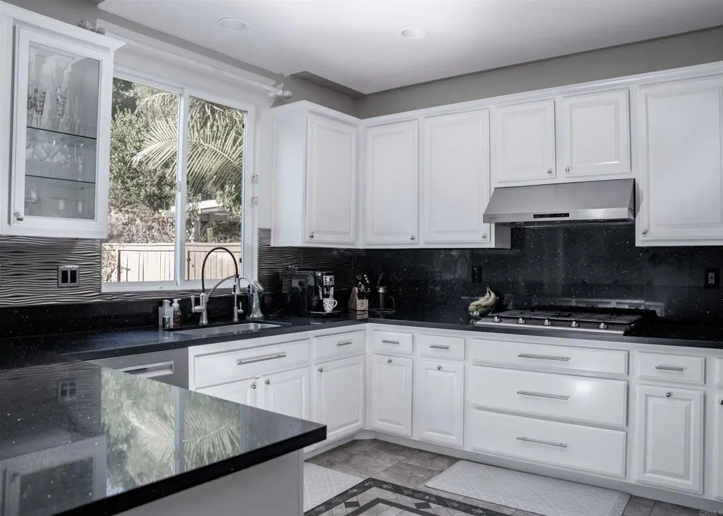 https://cdn.realtyfeed.com/cdn/127/306514642/efcd74038b852ffa9ad8627880a2ffb1.webp