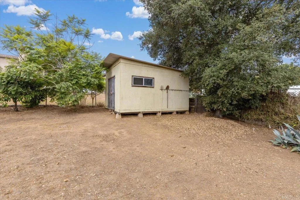 https://cdn.realtyfeed.com/cdn/127/306514649/16665c3a5803f6a3816af7972a7f933c.webp