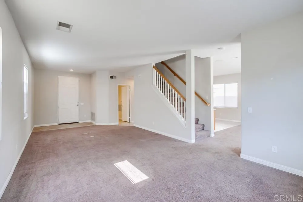 https://cdn.realtyfeed.com/cdn/127/306514793/4e43d7567cdf311f9ad57ac33310e6d9.webp