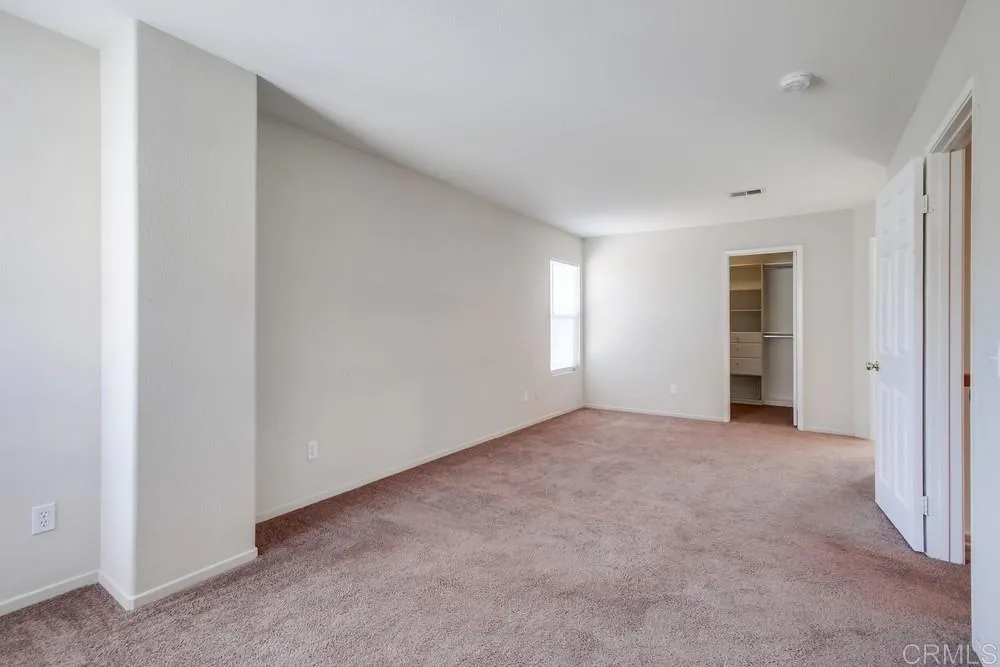 https://cdn.realtyfeed.com/cdn/127/306514793/6d1090b7d526f51fa0c4bb4b623a7de3.webp