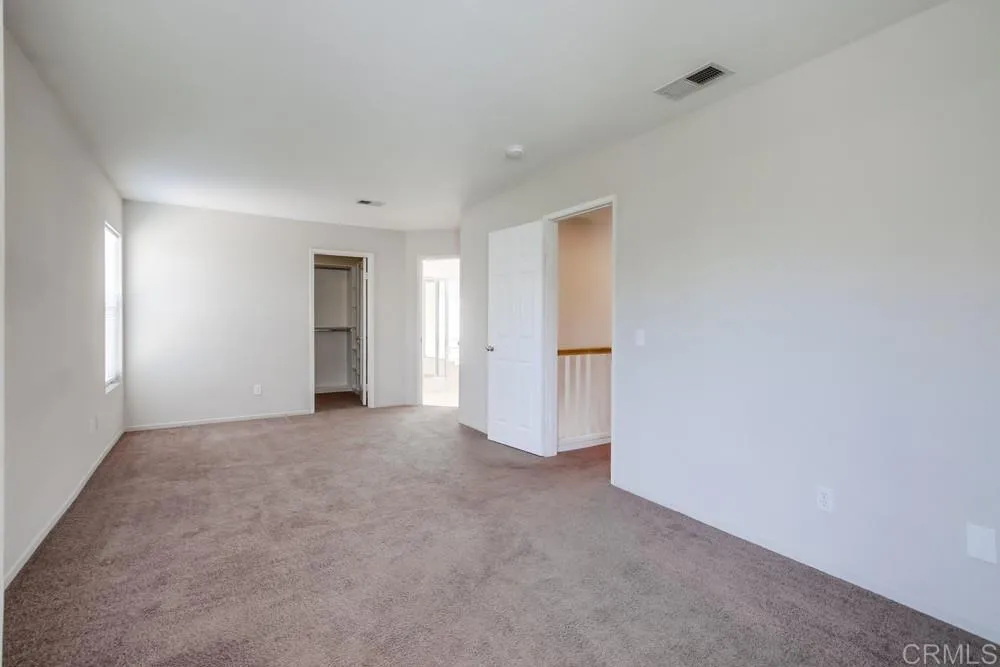 https://cdn.realtyfeed.com/cdn/127/306514793/ad00639151b1cf3d8d1e65e3a720d478.webp