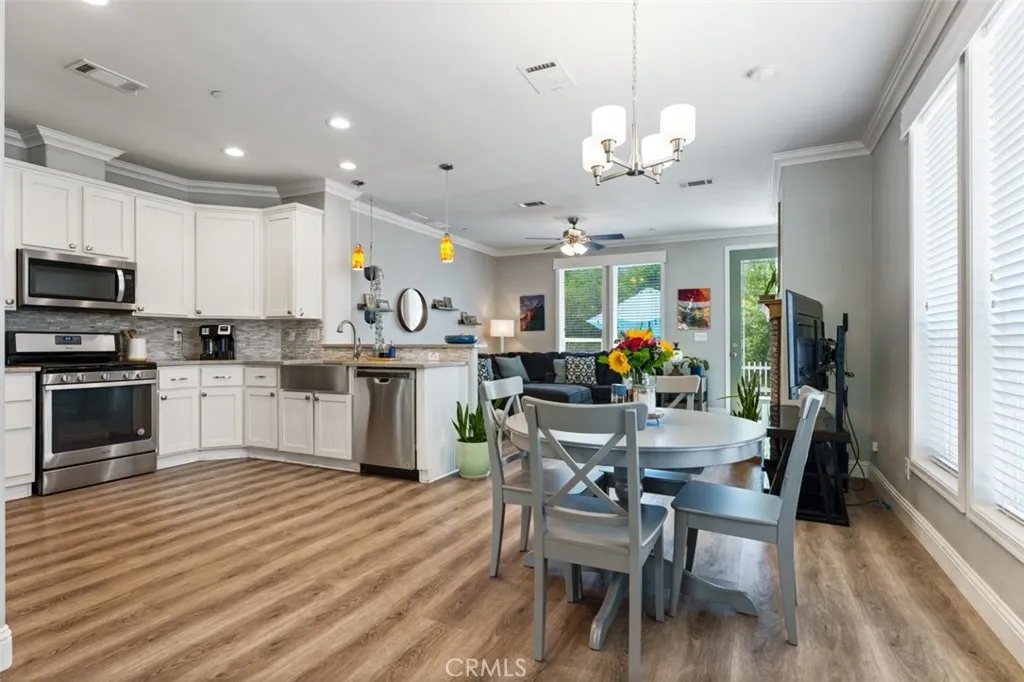 https://cdn.realtyfeed.com/cdn/127/306514833/01847e3ac2e5e67699f2156d91420c94.webp