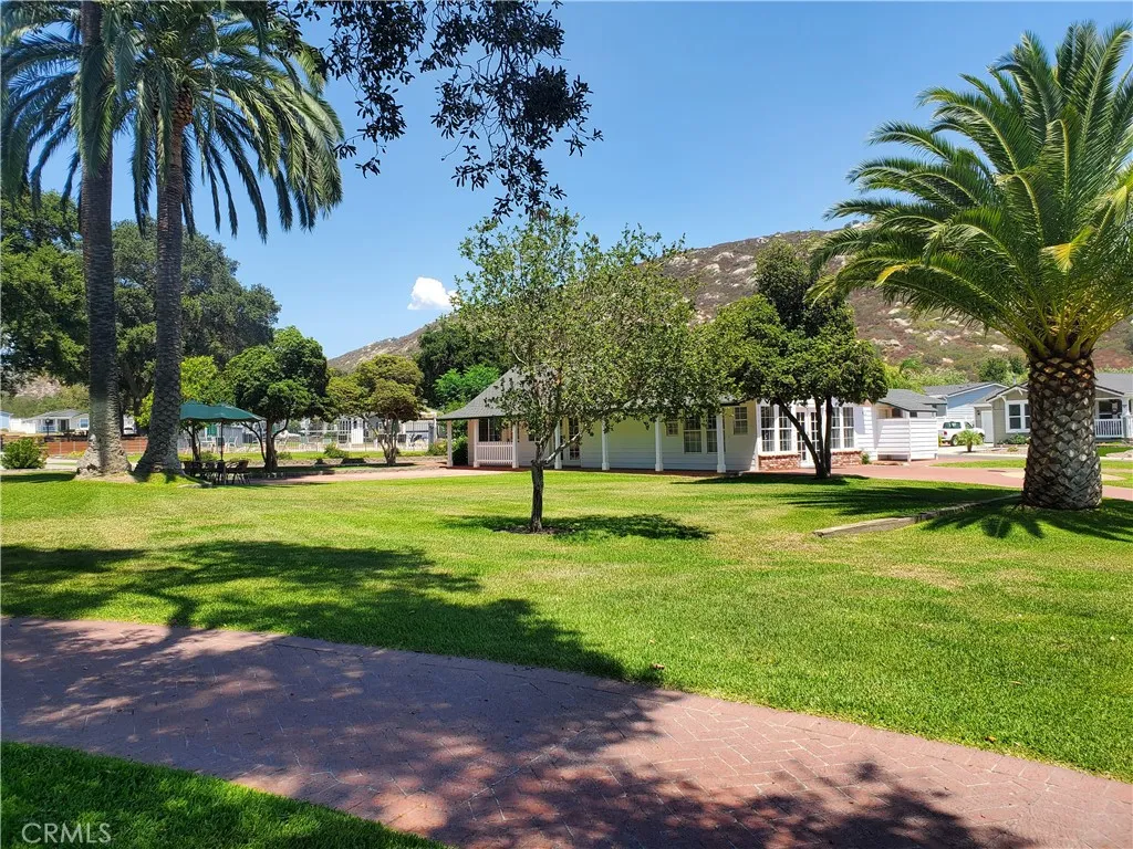 https://cdn.realtyfeed.com/cdn/127/306514833/16a161560b3363ed1d012f2403598c6b.webp