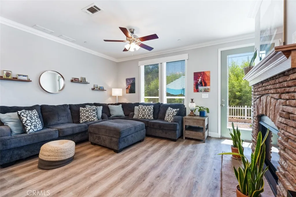 https://cdn.realtyfeed.com/cdn/127/306514833/486ad609293af29a60c714b7656eee07.webp