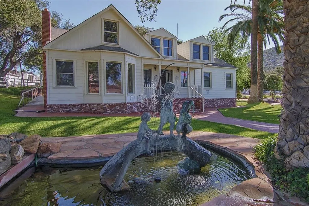 https://cdn.realtyfeed.com/cdn/127/306514833/6377745e8329b8ab8e0f196927894fb0.webp