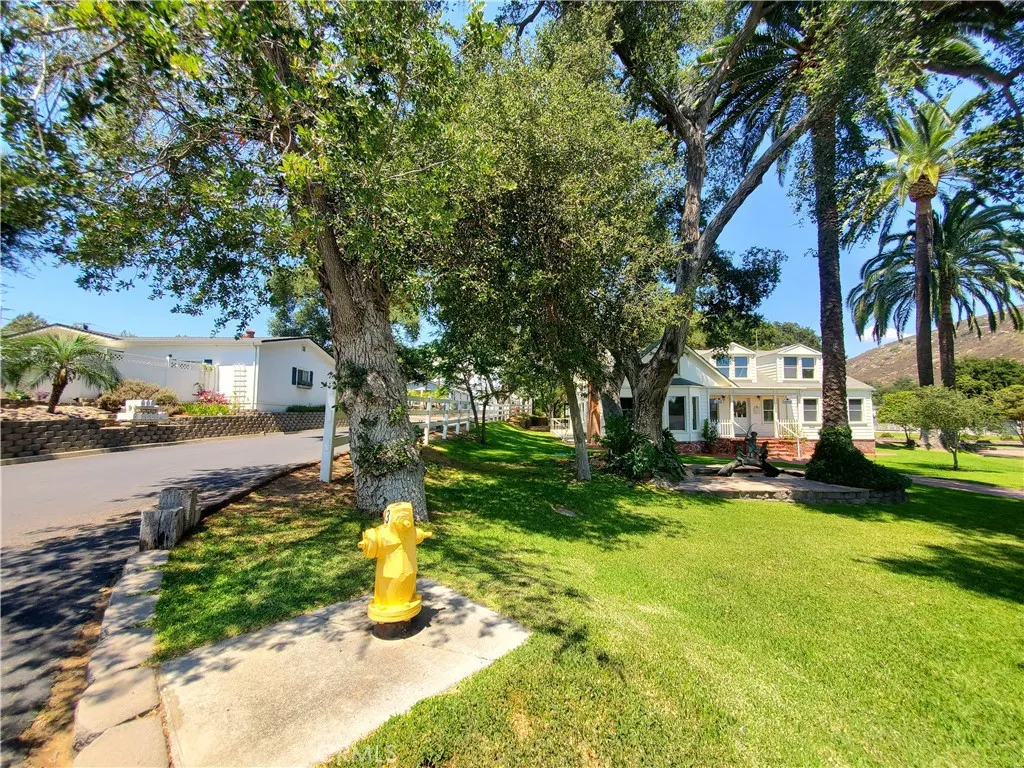 https://cdn.realtyfeed.com/cdn/127/306514833/ca6b7c6b9c6b9013c736fe12df24ccb9.webp