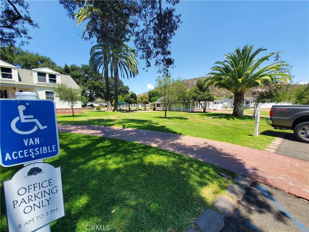https://cdn.realtyfeed.com/cdn/127/306514833/f6548eeaf9e0a1014f991019d801d9a9.webp