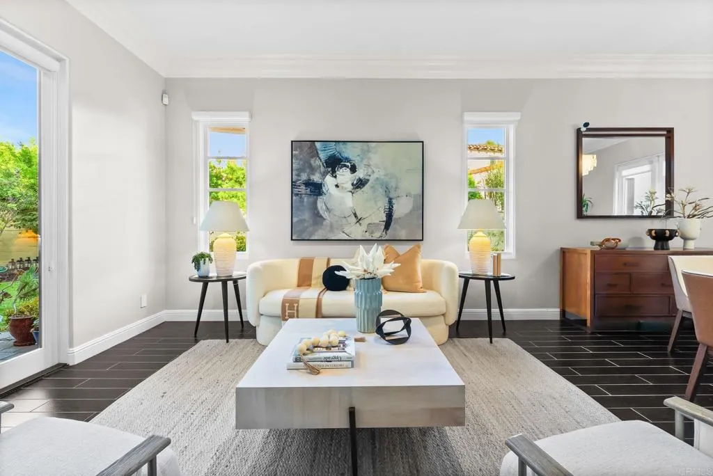 https://cdn.realtyfeed.com/cdn/127/306514970/ba328579bade5938d20ae2dae4e10523.webp