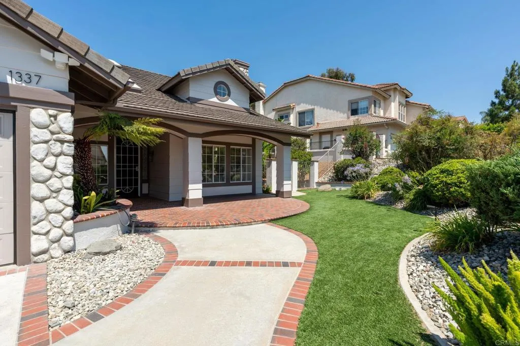 https://cdn.realtyfeed.com/cdn/127/306514982/342aa51b625144ccc79cac4e2da6278d.webp