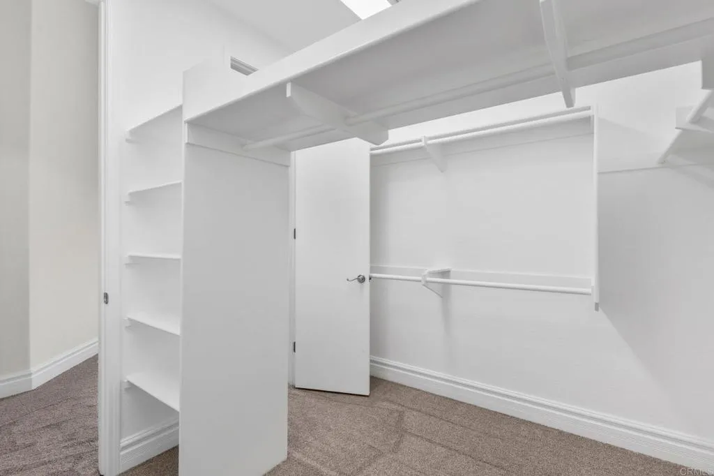 https://cdn.realtyfeed.com/cdn/127/306514982/63a04892145b72b33b76e7c817f45fc1.webp