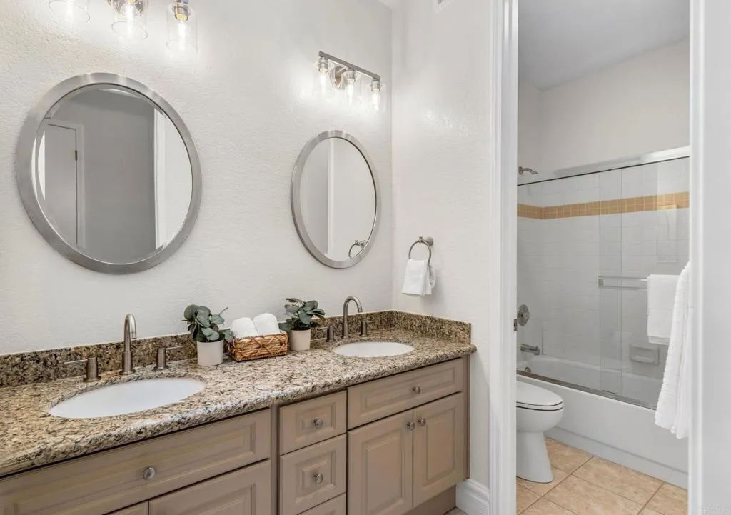 https://cdn.realtyfeed.com/cdn/127/306514982/a78ac256609ef8468f2791b18705f584.webp