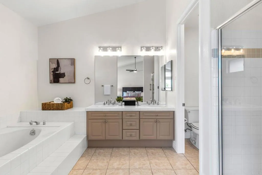 https://cdn.realtyfeed.com/cdn/127/306514982/aee7078a9c7de7f6b2b82db1f03345da.webp