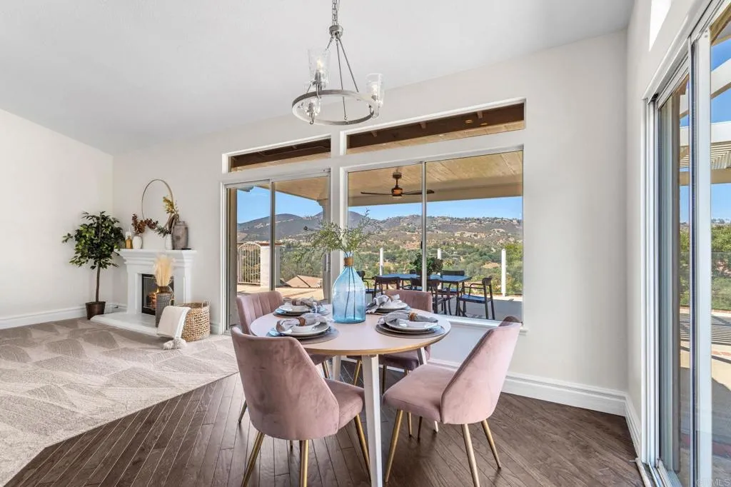 https://cdn.realtyfeed.com/cdn/127/306514982/d293c9ebefb5901034d6bce5016919f7.webp