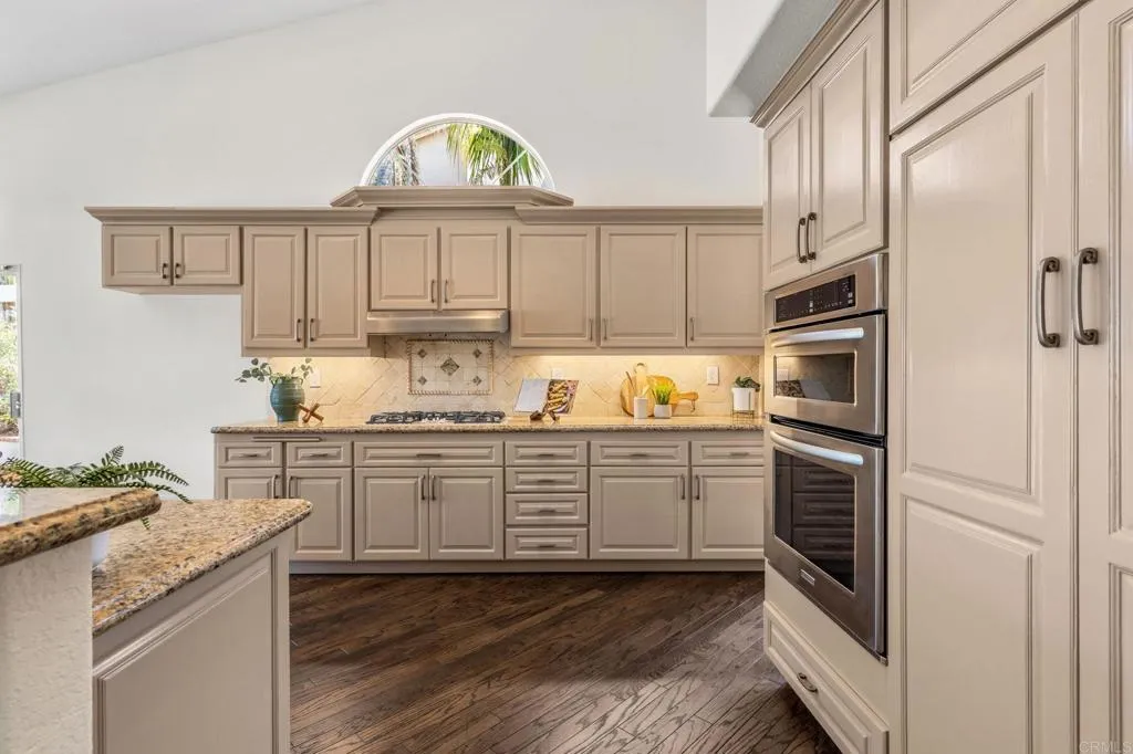 https://cdn.realtyfeed.com/cdn/127/306514982/eba34b604675d47f69b8131a603aa5ae.webp