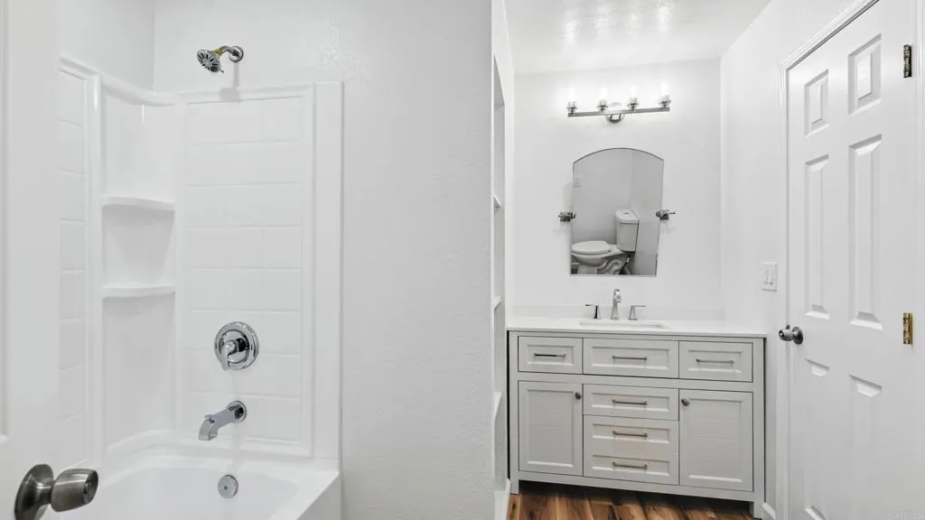 https://cdn.realtyfeed.com/cdn/127/306515009/3c69beb2366a4e865bd5919a0864364b.webp