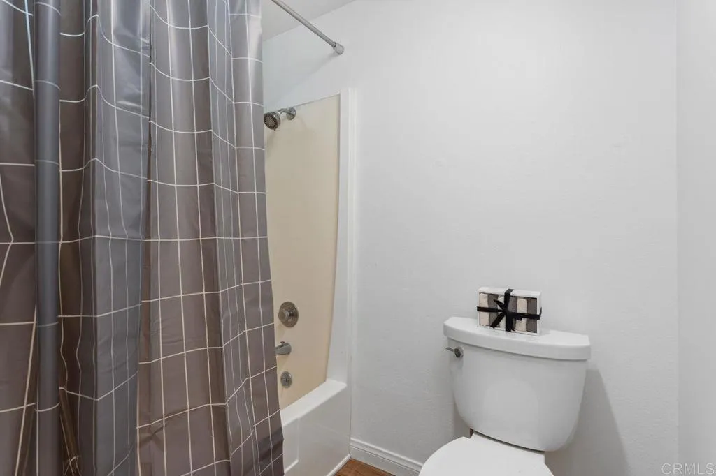 https://cdn.realtyfeed.com/cdn/127/306515037/06db8d62081d1b9c6c764c601d000109.webp