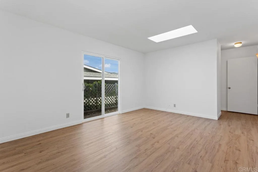 https://cdn.realtyfeed.com/cdn/127/306515037/fd23150368b85346218b577682cde64b.webp