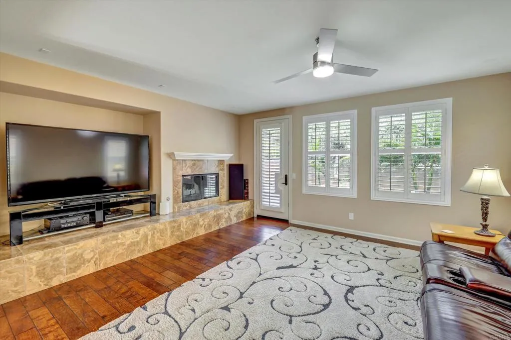 https://cdn.realtyfeed.com/cdn/127/306515089/bfb1a3a6a07c0ab83b45da8e36e7d289.webp