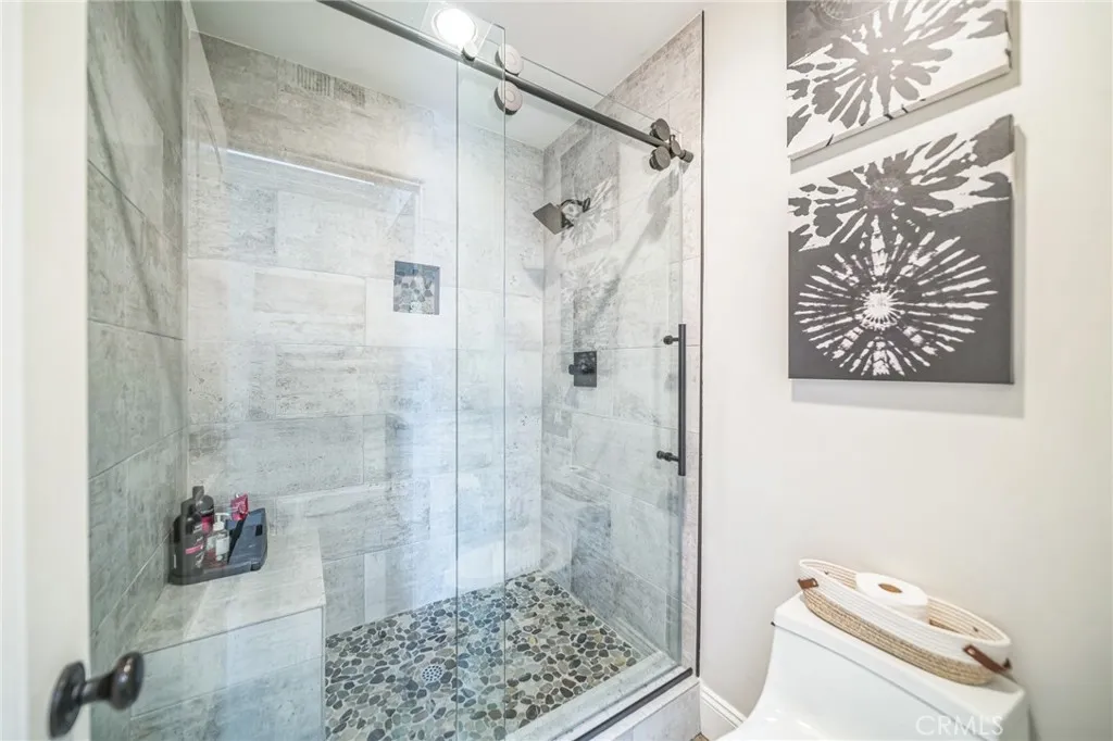 Photo #11: OC25179888 Listing: Photo #11