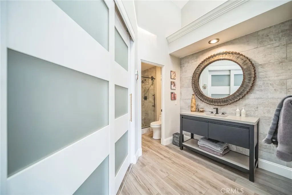 Photo #10: OC25179888 Listing: Photo #10