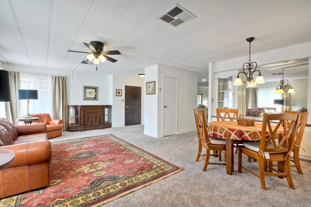https://cdn.realtyfeed.com/cdn/127/306515306/08714d70f2316d8c8739784493cbdd16.webp