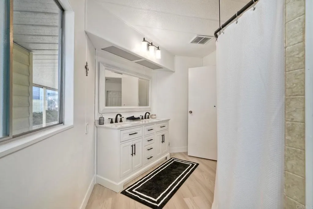 https://cdn.realtyfeed.com/cdn/127/306515306/9840a2aa6941b1c4309546274b72976f.webp