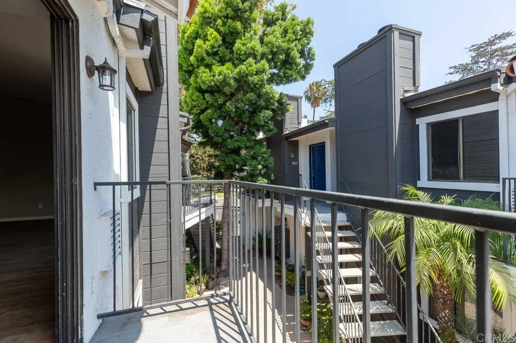 MLS: PTP2506074 Condo For Sale