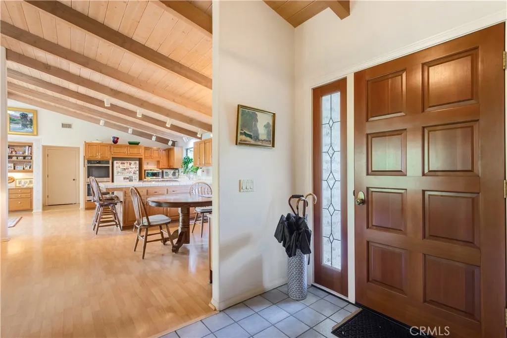 https://cdn.realtyfeed.com/cdn/127/306515336/f4d8d2b98624d075cf3bceb6b3a5f963.webp