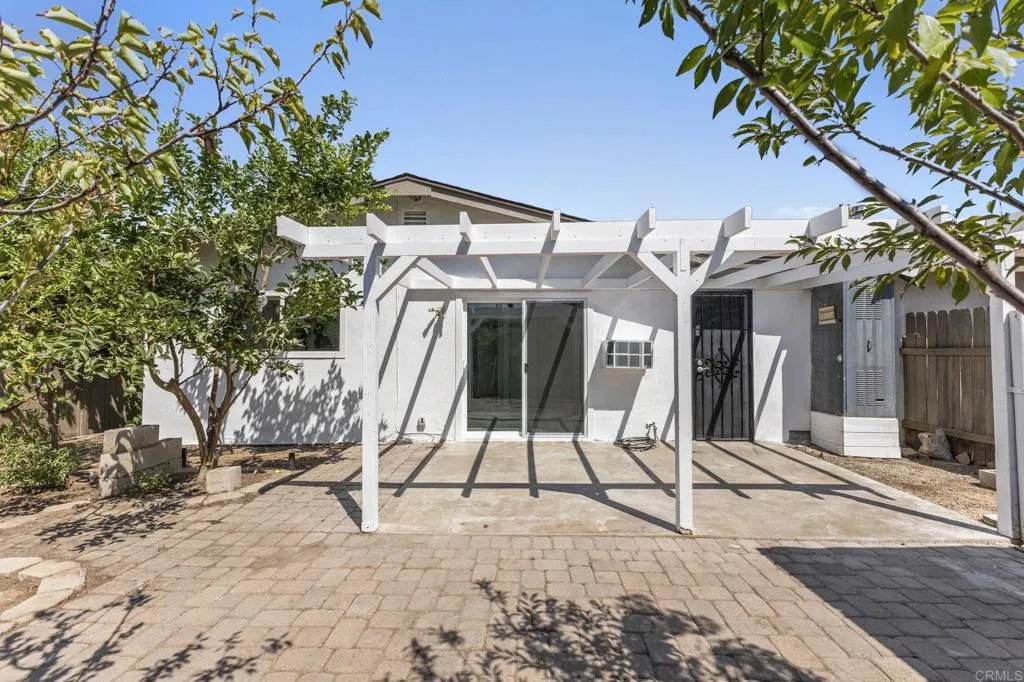 Photo #3: PTP2506076 Listing 