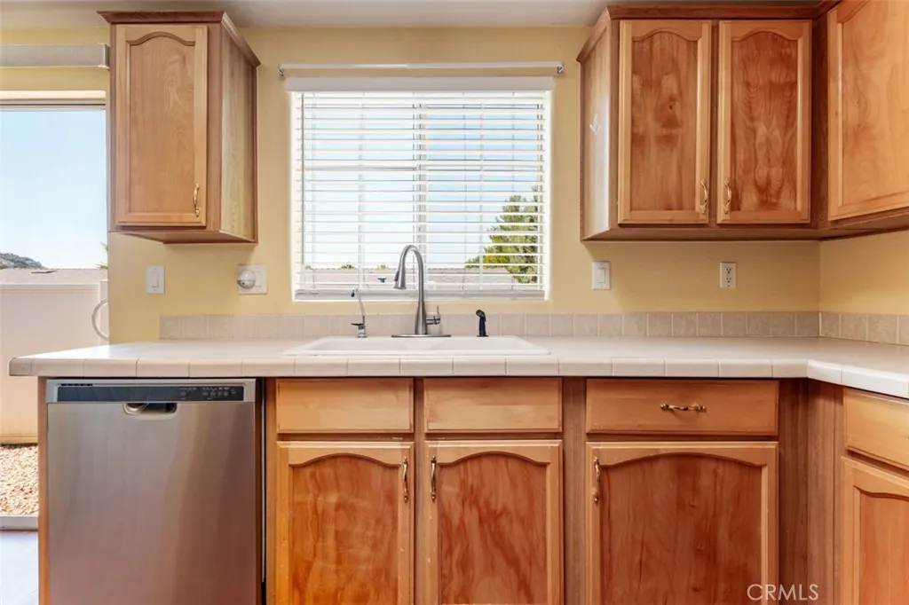 https://cdn.realtyfeed.com/cdn/127/306515348/1b333c5791967e8a1626fba1dd187064.webp